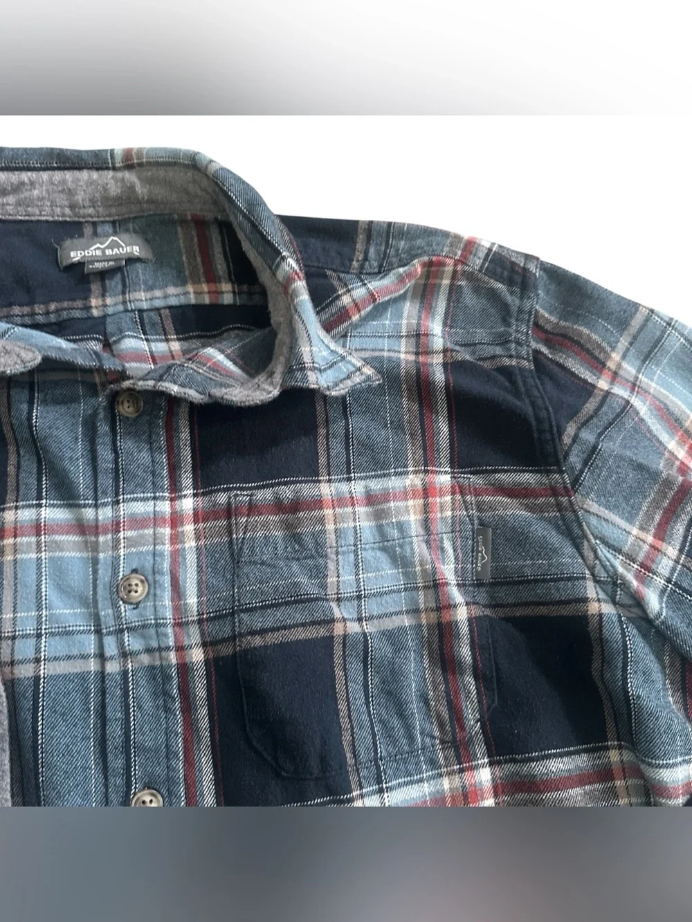 Eddie Bauer Blue Plaid Flannel Shirt Men’s Large‎
